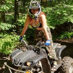 Meet your Posher, Megan